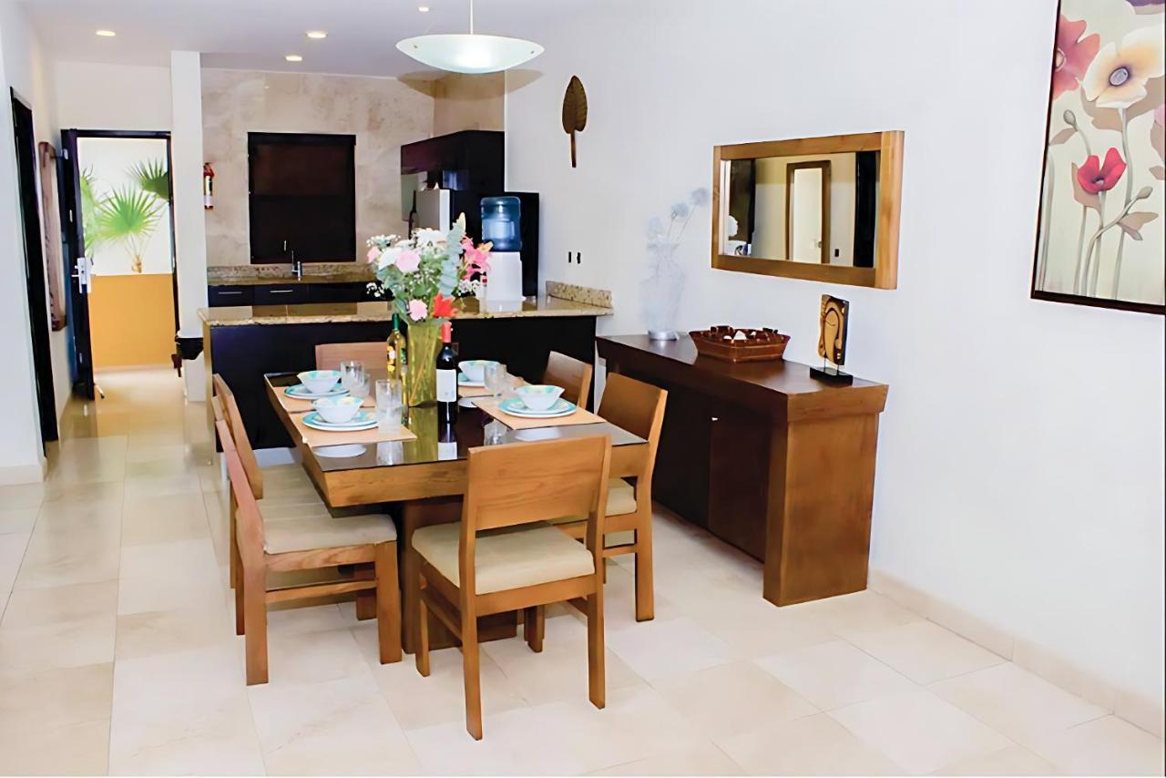 Faro 201 Beachfront Apartment With Ocean View, Close To 5Th Av Плая дел Кармен Екстериор снимка