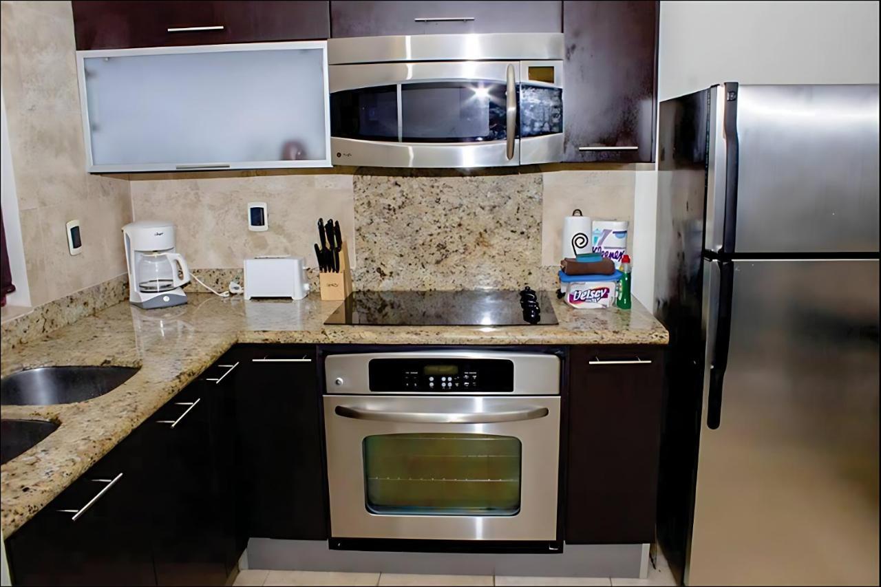 Faro 201 Beachfront Apartment With Ocean View, Close To 5Th Av Плая дел Кармен Екстериор снимка